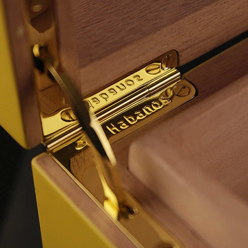 Global Brand Humidor MONTECRISTO 30-50