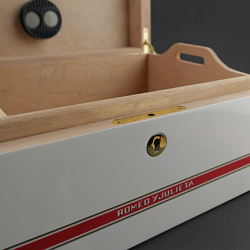 Global Brand Humidor ROMEO Y JULIETA