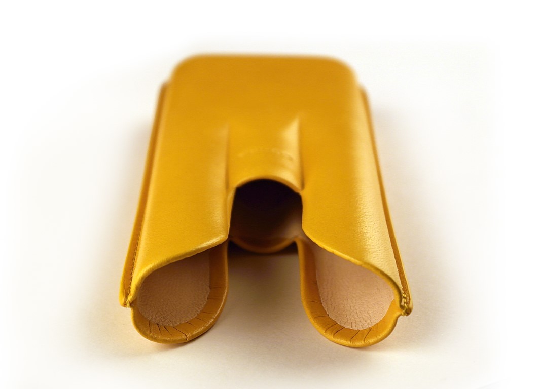 Purera de piel COHIBA ajustable 3 puros