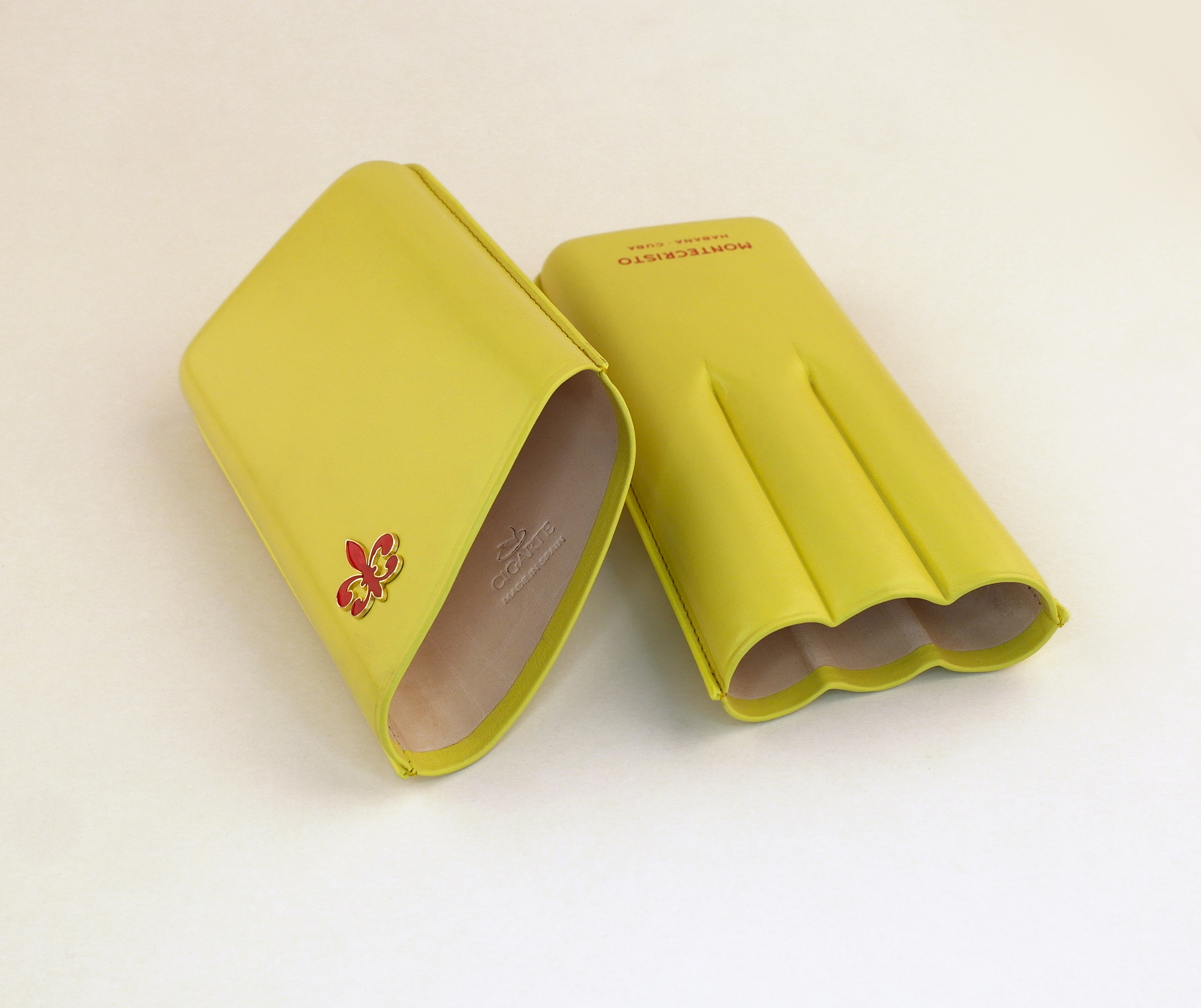 Adjustable leather cigar case MONTECRISTO yellow, 3 cigars