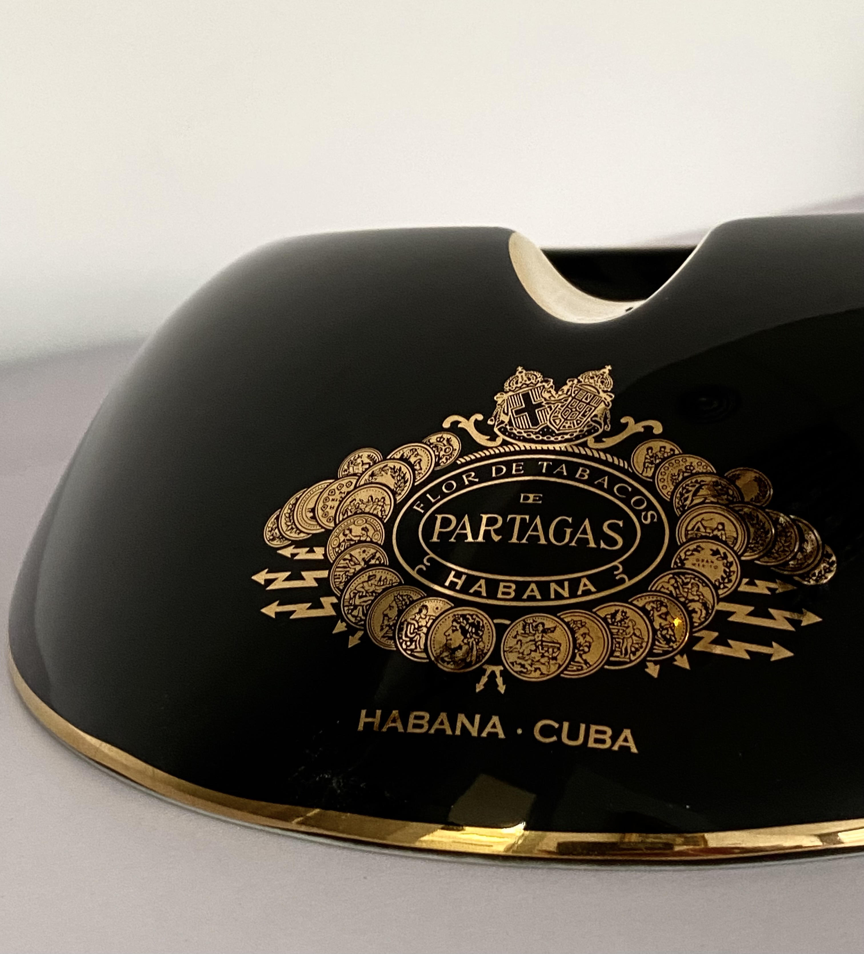 Cenicero porcelana PARTAGAS JAIME