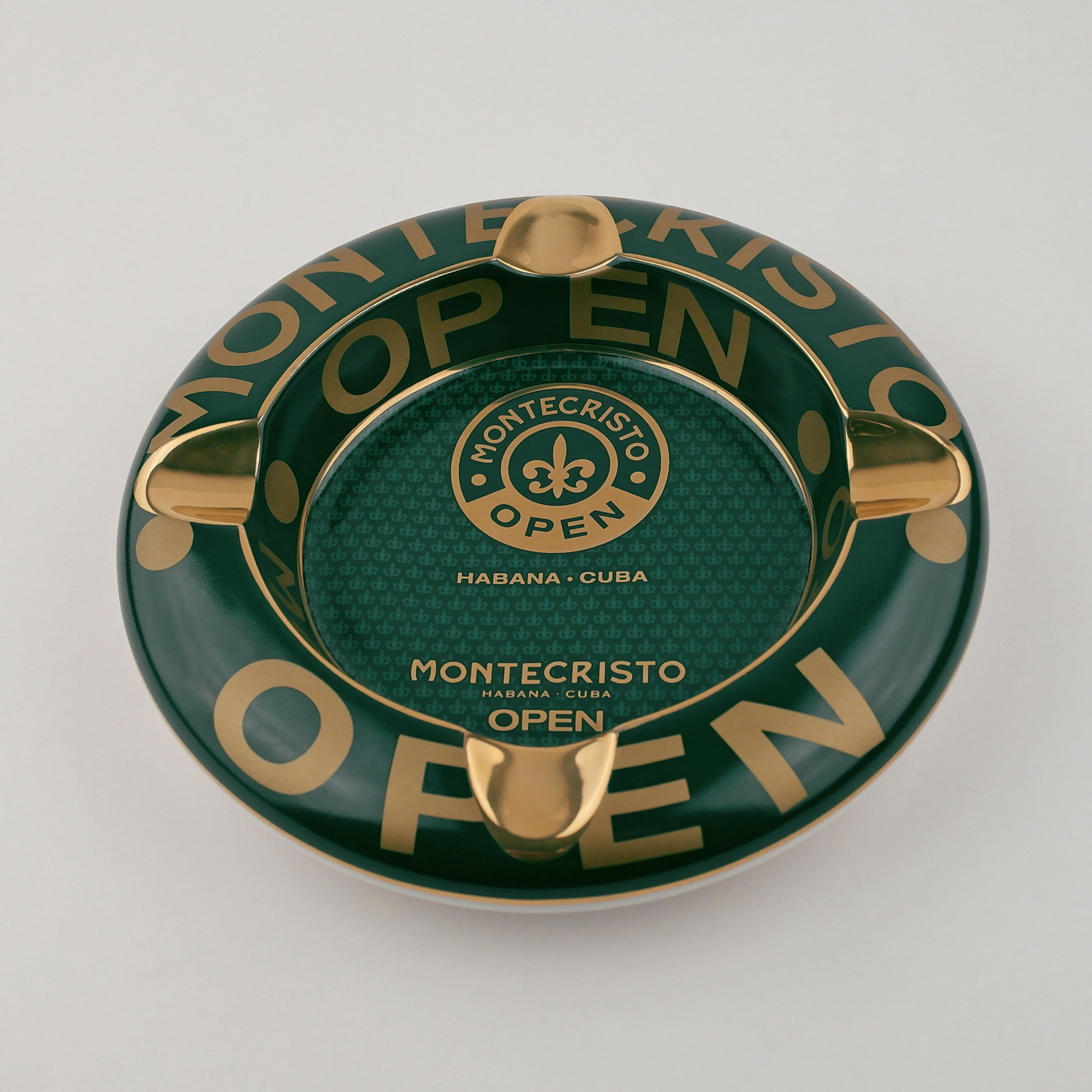 Cenicero MONTECRISTO Open