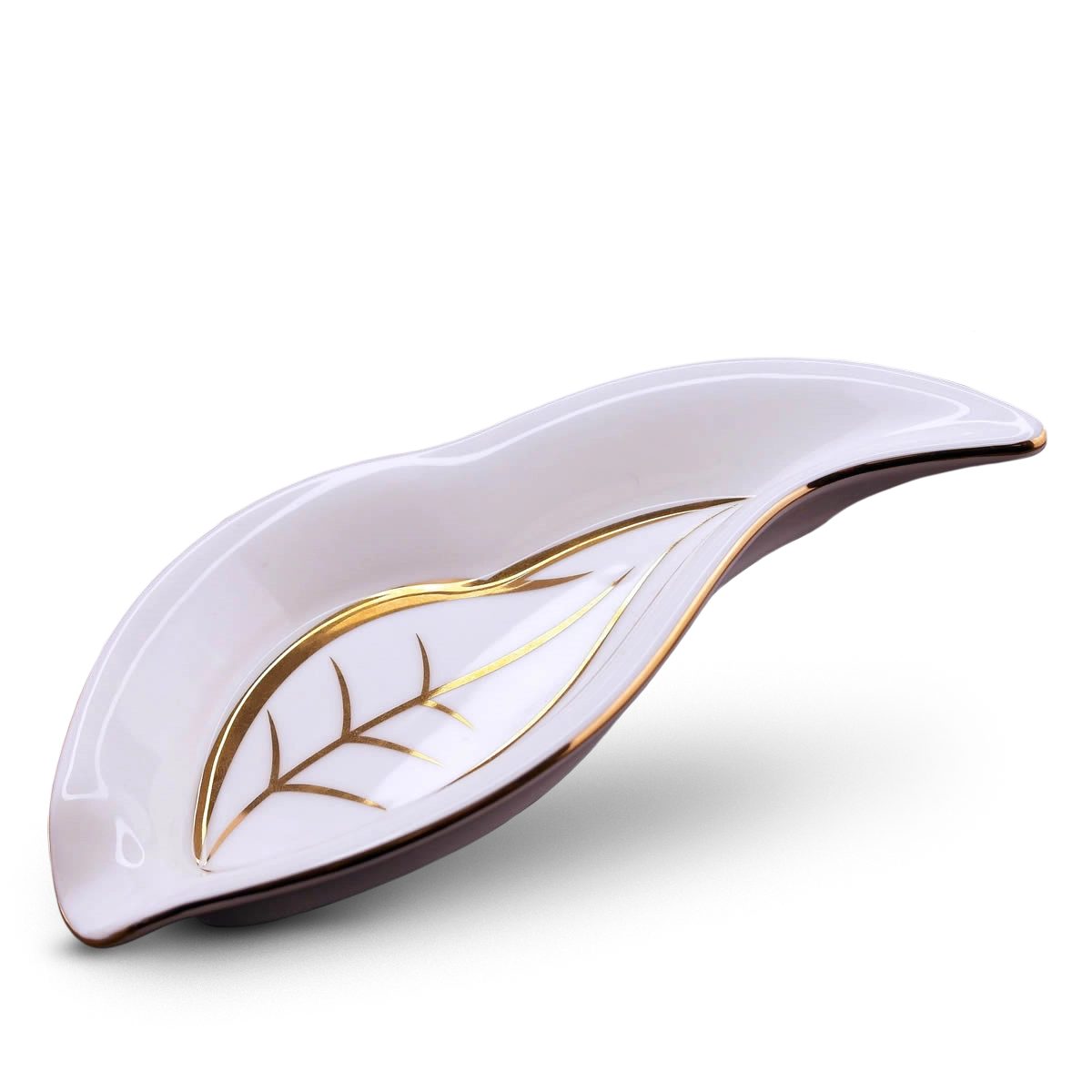 Porcelain tobacco leaf ashtray